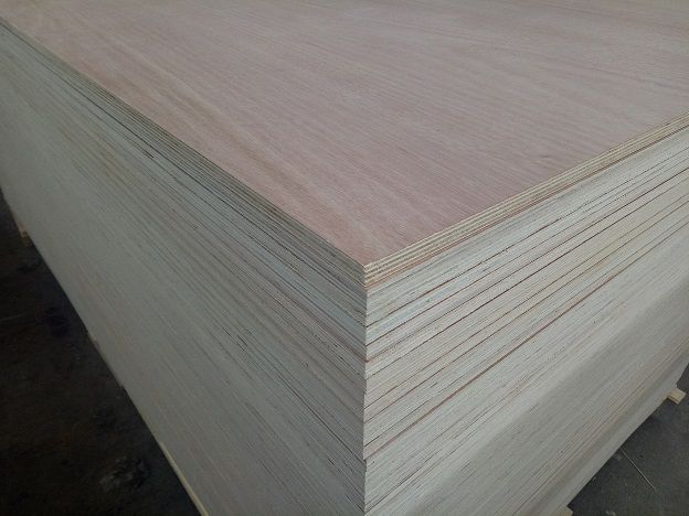 COMMERICIAL PLYWOOD.jpg